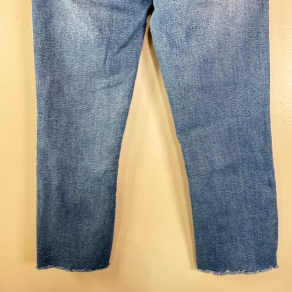 OAT New York Straight Leg Mid Rise Jeans Medium Wash Blue Denim Womens Size 4/27 - Picture 7 of 10